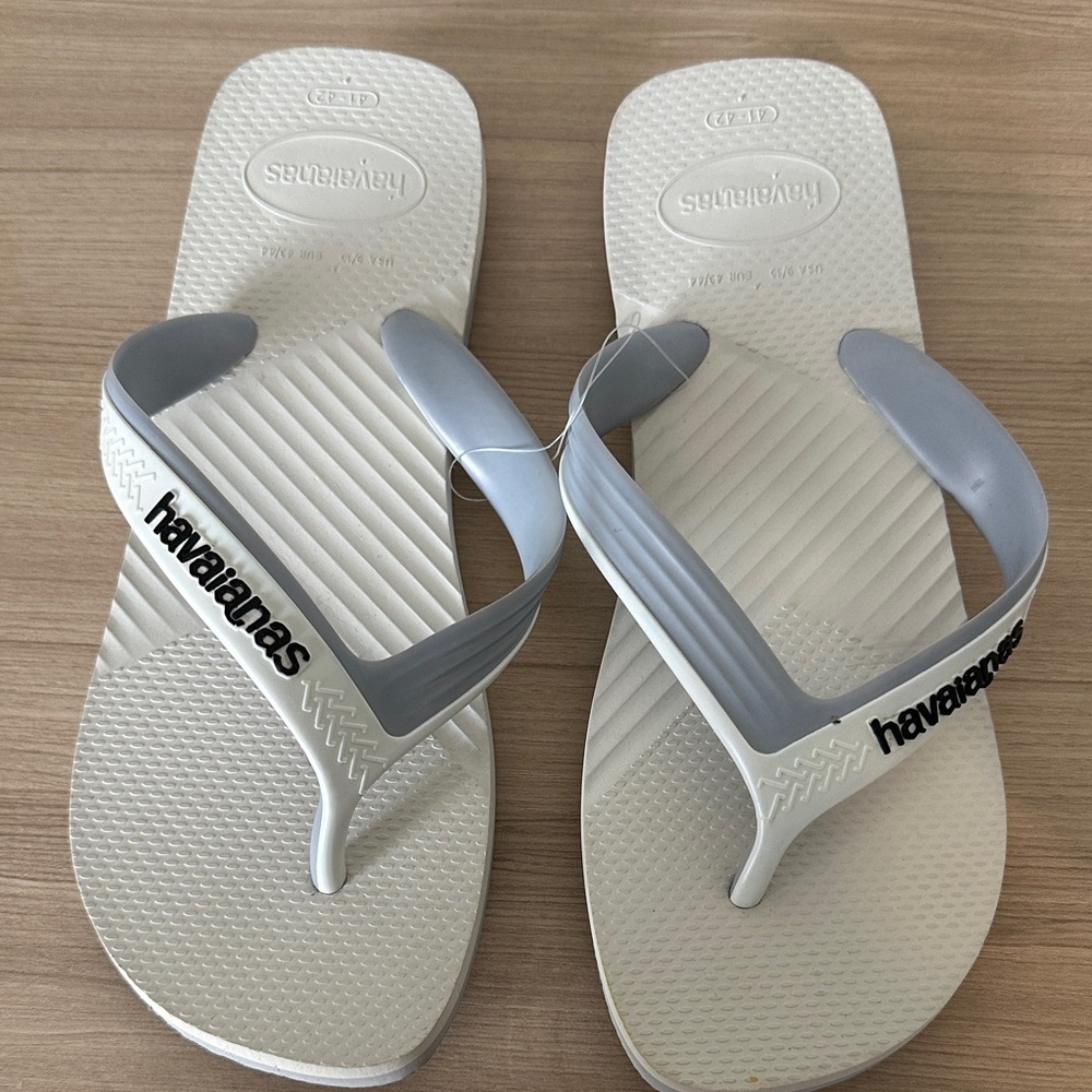 Women’s White & Gray Havaianas - Picture 2 of 6